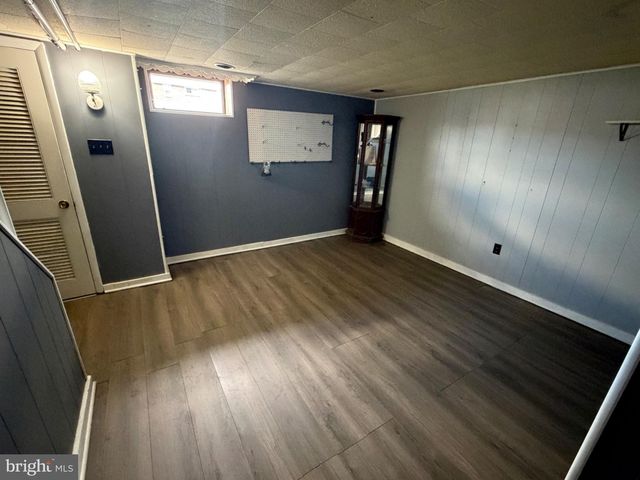 1034 CEDARWOOD RD, Glenolden, PA 19036