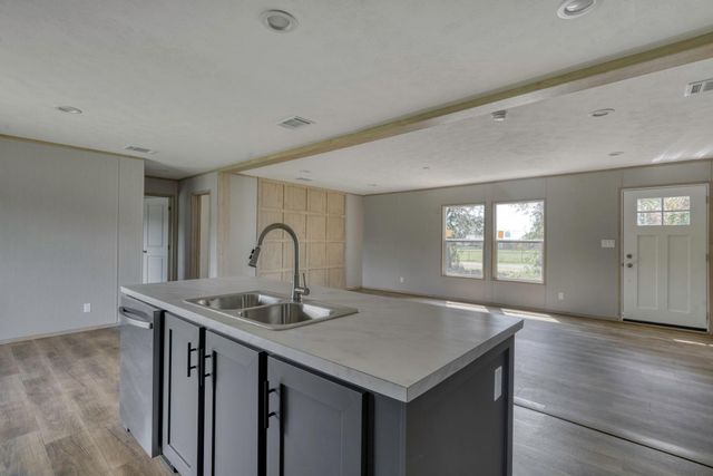 9960 Goose Prairie Road, Midway, TX 75852