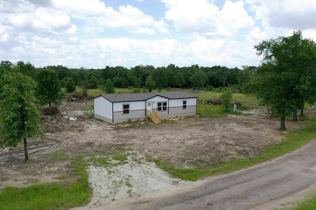 9960 Goose Prairie Road, Midway, TX 75852