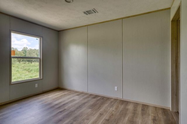 9960 Goose Prairie Road, Midway, TX 75852