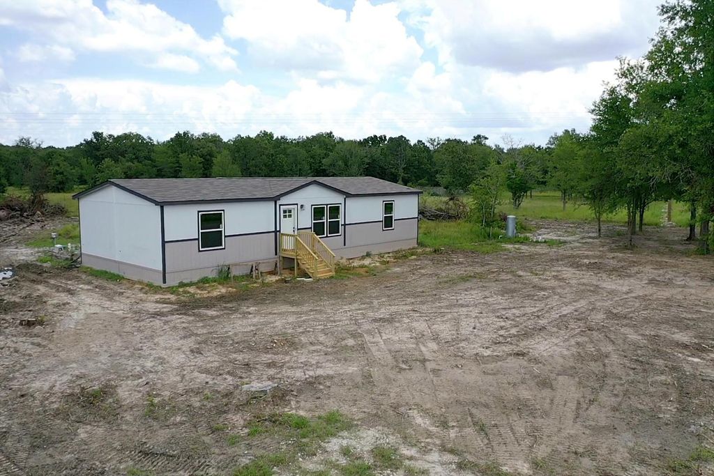 9960 Goose Prairie Road, Midway, TX 75852