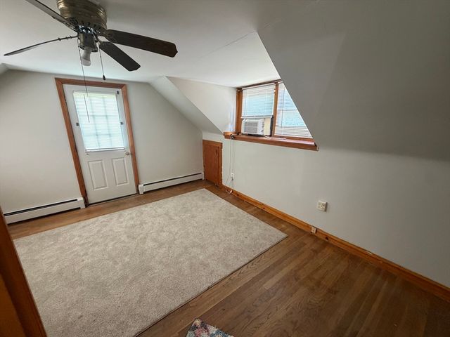 57 Swan Ave 2, Worcester, MA 01602