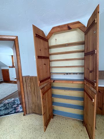 57 Swan Ave 2, Worcester, MA 01602