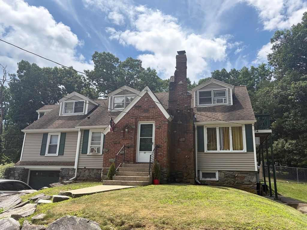 57 Swan Ave 2, Worcester, MA 01602