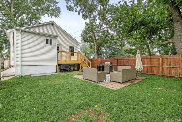 42 S Washington Avenue, Centereach, NY 11720