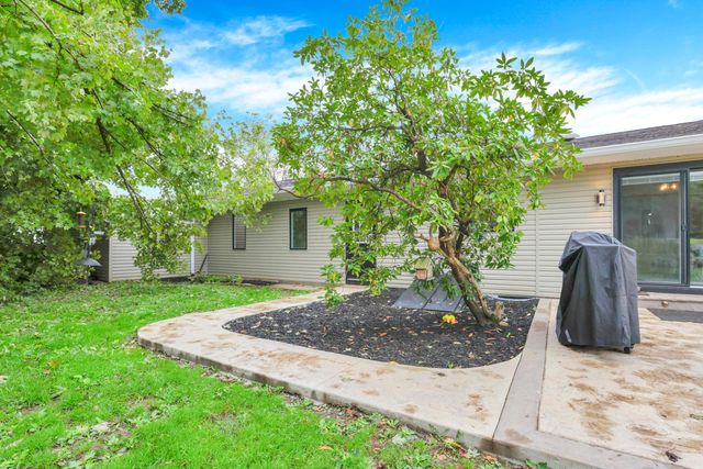 7198 Canyon Road SE, Hebron, OH 43025