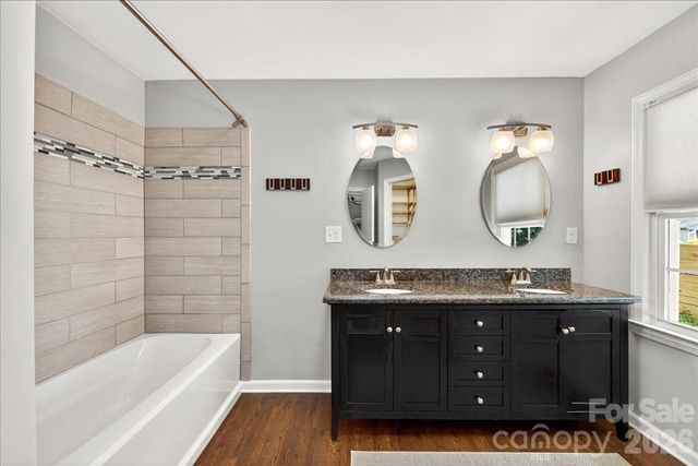 3425 Airlie Street, Charlotte, NC 28205