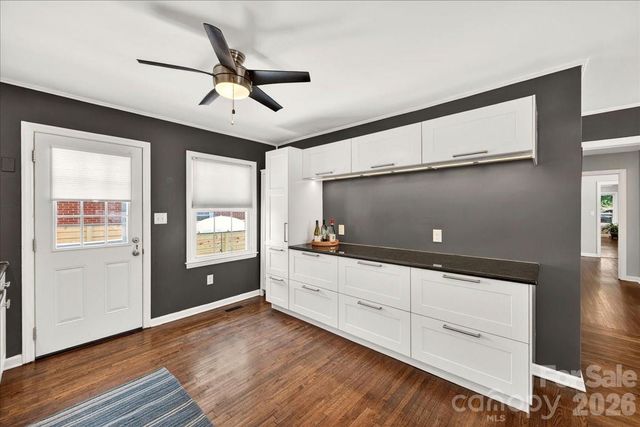 3425 Airlie Street, Charlotte, NC 28205