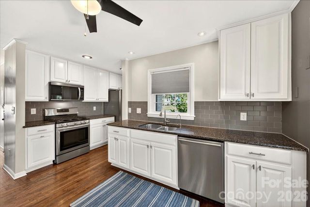 3425 Airlie Street, Charlotte, NC 28205