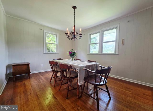 1261 BUCK LN, West Chester, PA 19382