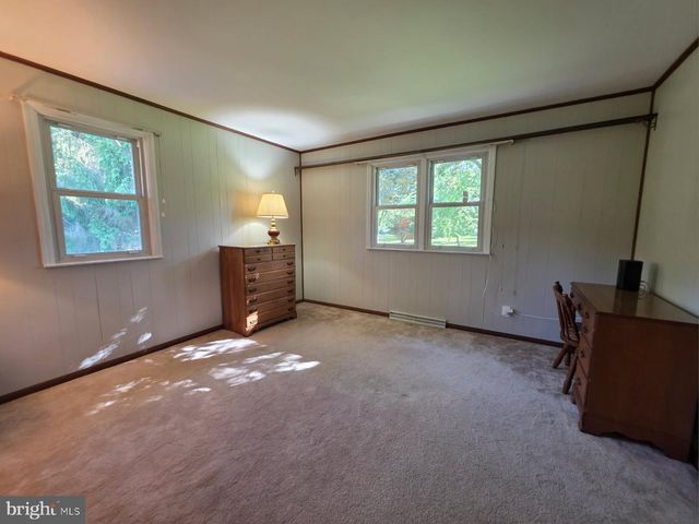 1261 BUCK LN, West Chester, PA 19382