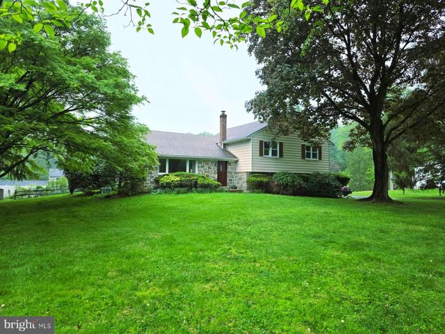 1261 BUCK LN, West Chester, PA 19382