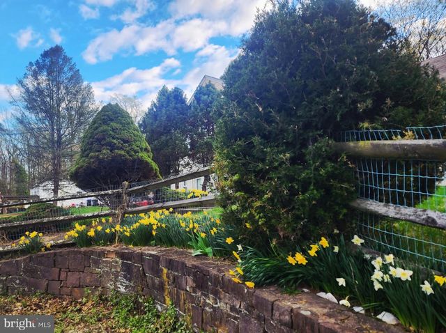 1261 BUCK LN, West Chester, PA 19382