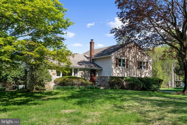 1261 BUCK LN, West Chester, PA 19382