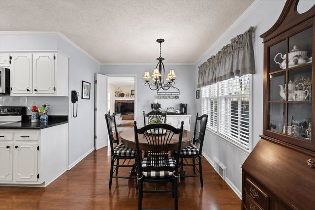 7956 GAYLE LN, Germantown, TN 38138