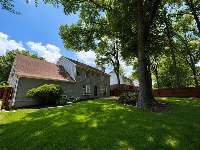 7956 GAYLE LN, Germantown, TN 38138
