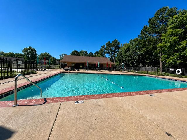 7956 GAYLE LN, Germantown, TN 38138