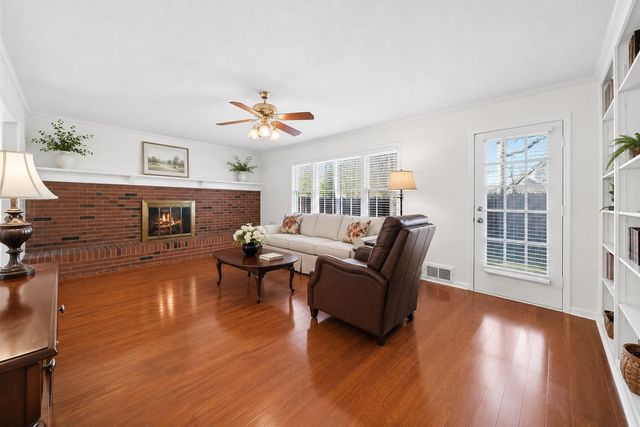 7956 GAYLE LN, Germantown, TN 38138