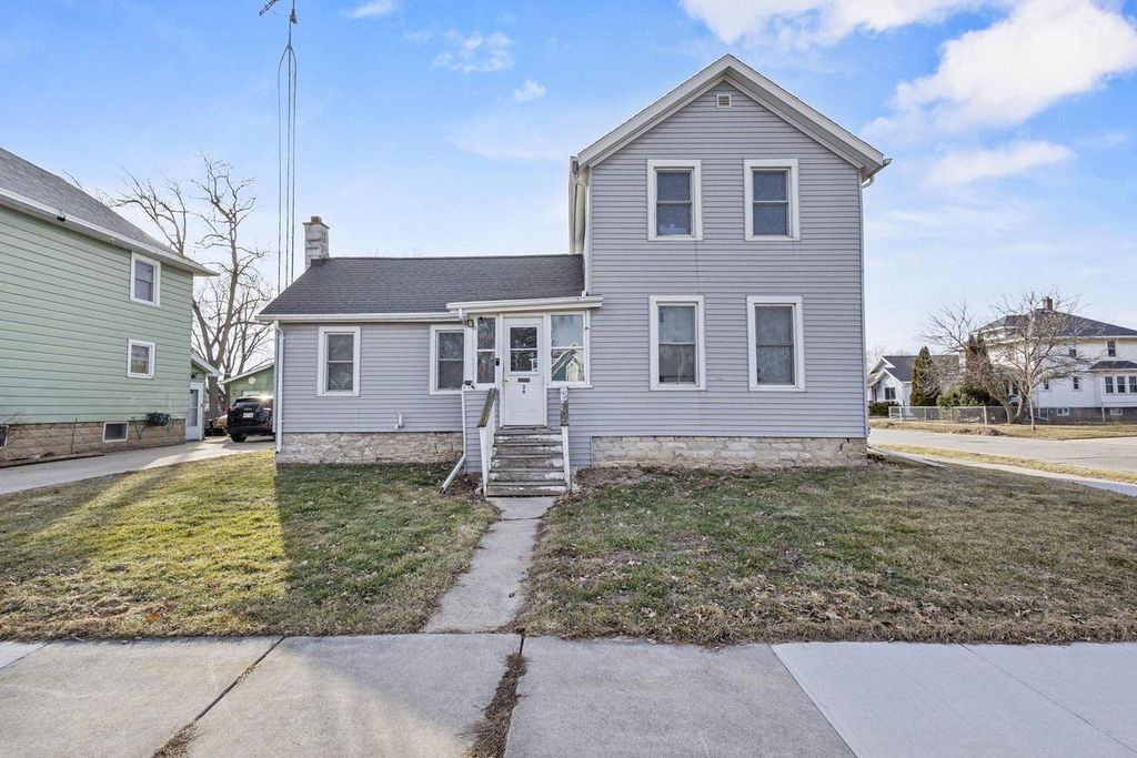 36 N BUTLER STREET, Fond Du Lac, WI 54935