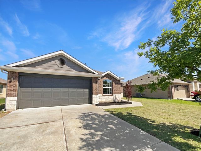 721 Luna Vista DR, Hutto, TX 78634