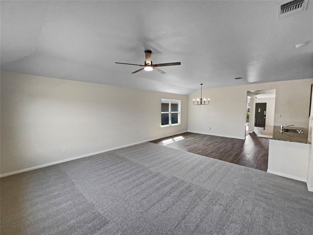 721 Luna Vista DR, Hutto, TX 78634