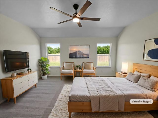 721 Luna Vista DR, Hutto, TX 78634