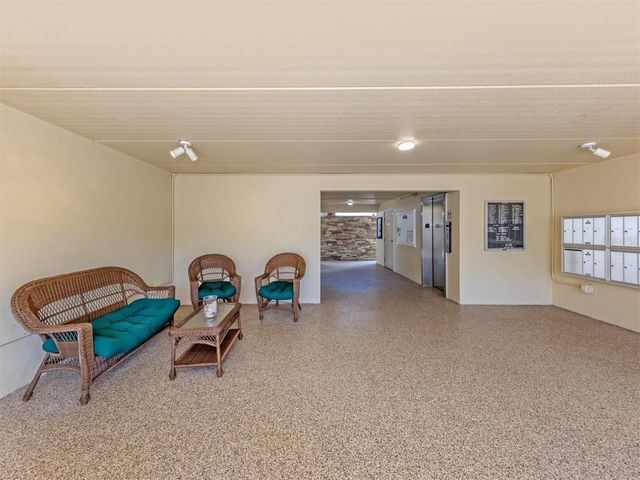 1400 TARPON CENTER DRIVE 314, Venice, FL 34285