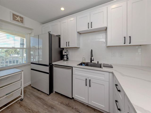 1400 TARPON CENTER DRIVE 314, Venice, FL 34285