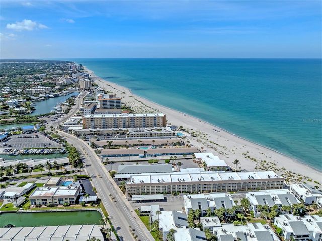 1400 TARPON CENTER DRIVE 314, Venice, FL 34285