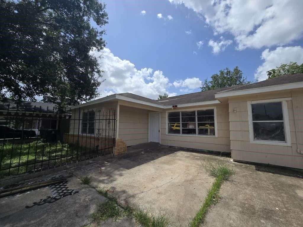 8522 Northton Street, Houston, TX 77029
