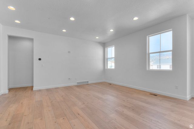 2582 S SINBAD WAY, Magna, UT 84044