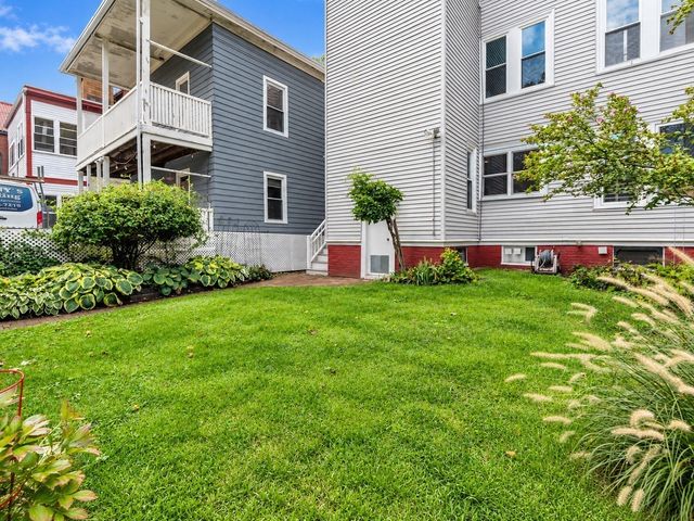 442 Windsor St 442-1, Cambridge, MA 02141
