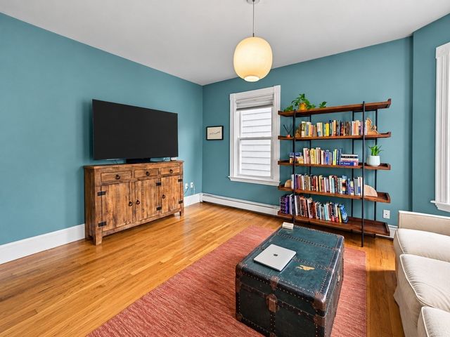 442 Windsor St 442-1, Cambridge, MA 02141