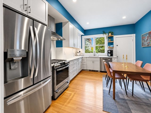 442 Windsor St 442-1, Cambridge, MA 02141