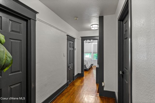 1123 N Government Way, Coeur D'alene, ID 83814