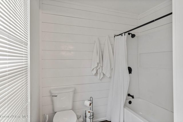 1123 N Government Way, Coeur D'alene, ID 83814