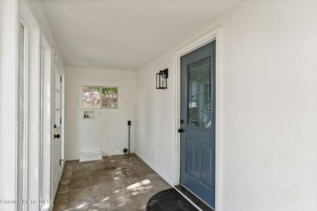 1123 N Government Way, Coeur D'alene, ID 83814
