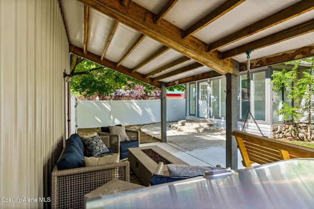 1123 N Government Way, Coeur D'alene, ID 83814