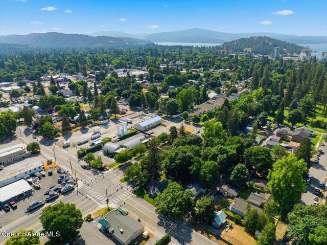 1123 N Government Way, Coeur D'alene, ID 83814