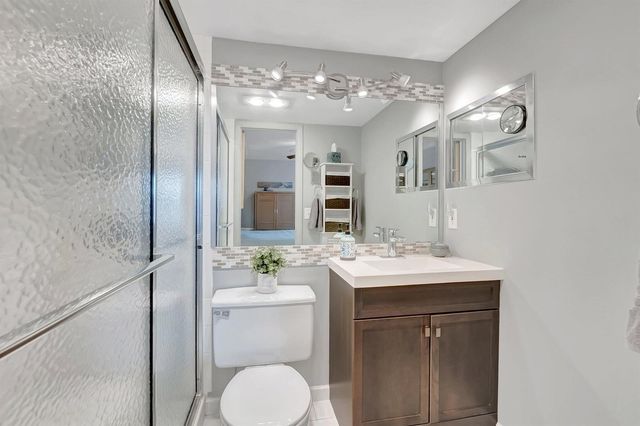 2051 Cambridge C, Deerfield Beach, FL 33442