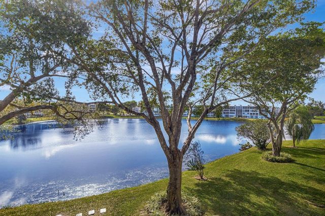 2051 Cambridge C, Deerfield Beach, FL 33442