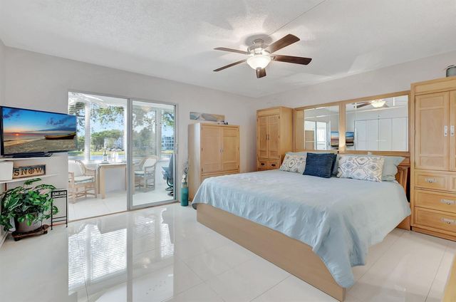 2051 Cambridge C, Deerfield Beach, FL 33442
