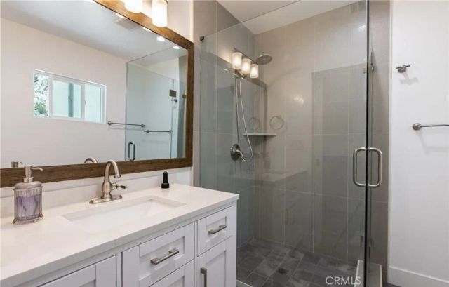 5636 Farralone Ave., Woodland Hills, CA 91367