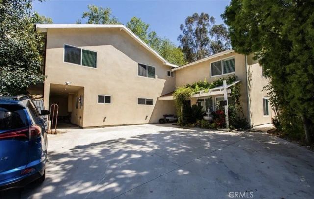 5636 Farralone Ave., Woodland Hills, CA 91367