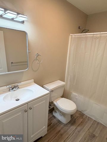 5844 FORDHAM AVE, Harrisburg, PA 17111
