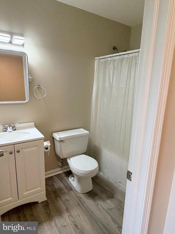 5844 FORDHAM AVE, Harrisburg, PA 17111