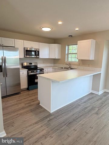5844 FORDHAM AVE, Harrisburg, PA 17111