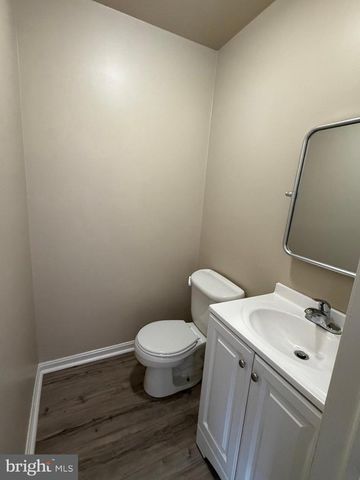 5844 FORDHAM AVE, Harrisburg, PA 17111