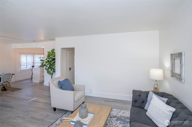 624 N State Street, Tacoma, WA 98403