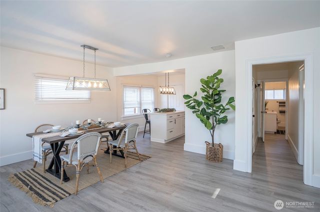 624 N State Street, Tacoma, WA 98403